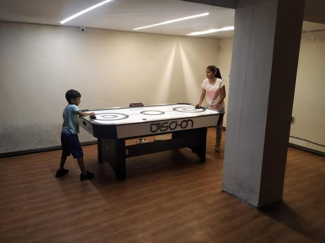 Stay10 Luxury Service Apartment Indore Eksteriør billede
